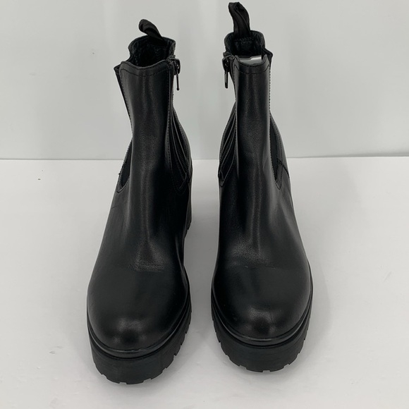 Jeffrey Campbell Escob Cheslea boot black leather lug chunky platform sole 10 - Picture 3 of 6